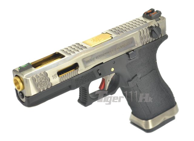 Glock18C T3 Gen4 สไลด์เงิน ท่อทอง เฟรมดำ WE