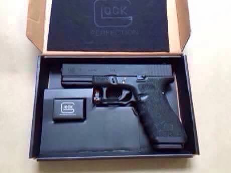 New.สินค้ามาใหม่ ปืนสั้น SAA GLOCK17 สไลท์ดำ ท่อทอง กริปมือโลโก้ GLOCK ราคาพิเศษ