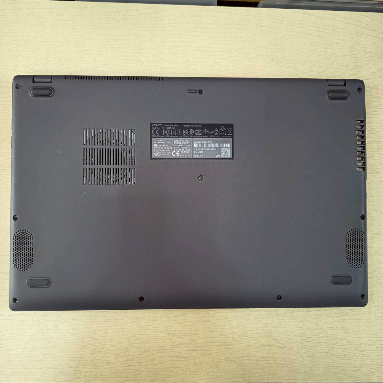 ASUS X515EA-BQ503WS สภาพเครื่อง 80%