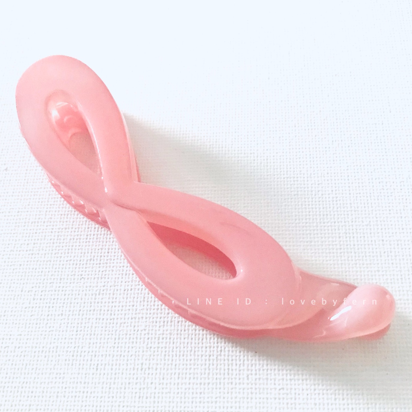 กิ๊บกล้วยเกาหลี สีเจลลี่ชมพู ทรงคลาสสิค ขนาด 10 cm สวยน่ารัก มินิมอล สำหรับผมปกติ-หนา ติดแน่น ไม่บาดผม #MadeinKorea #lovebyfern