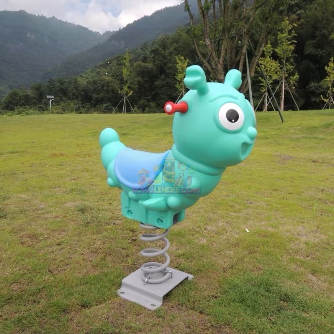 โยกเยกสปริงหนอนแก้ว