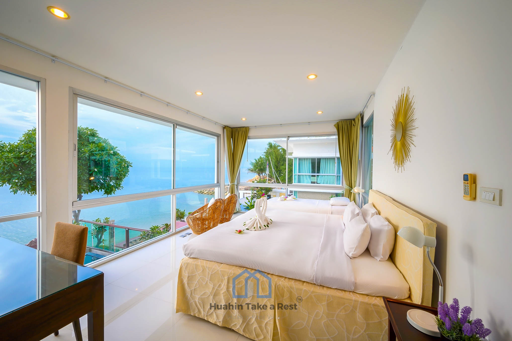 HR15035 บ้านพักติดทะเลหัวหิน บ้านเดอะซันเซตบีช พูลวิลล่า