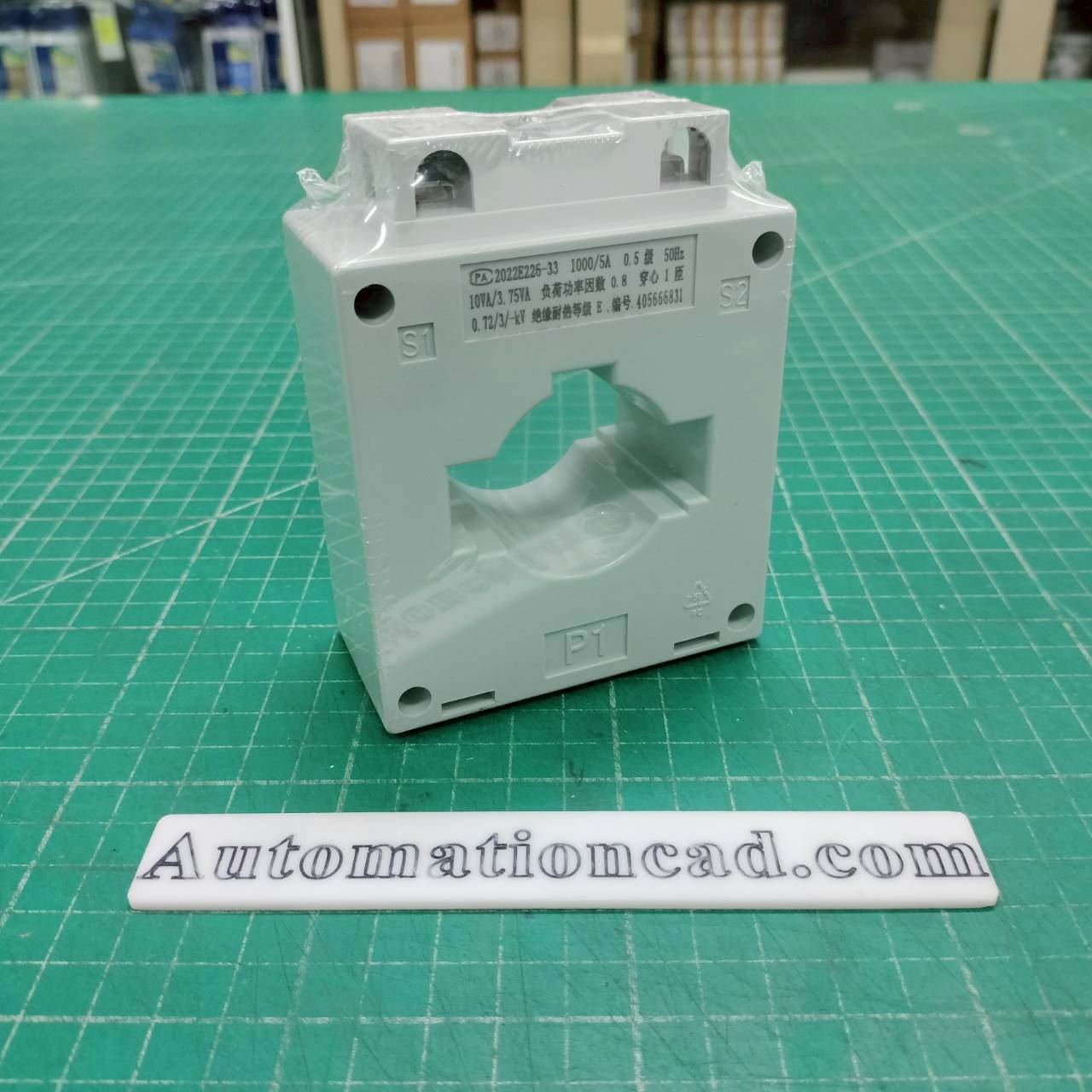 หม้อแปลงกระแสไฟฟ้า CT 1000/5A CHINT BH-0.66 50I Class 0.5 Current Transformer