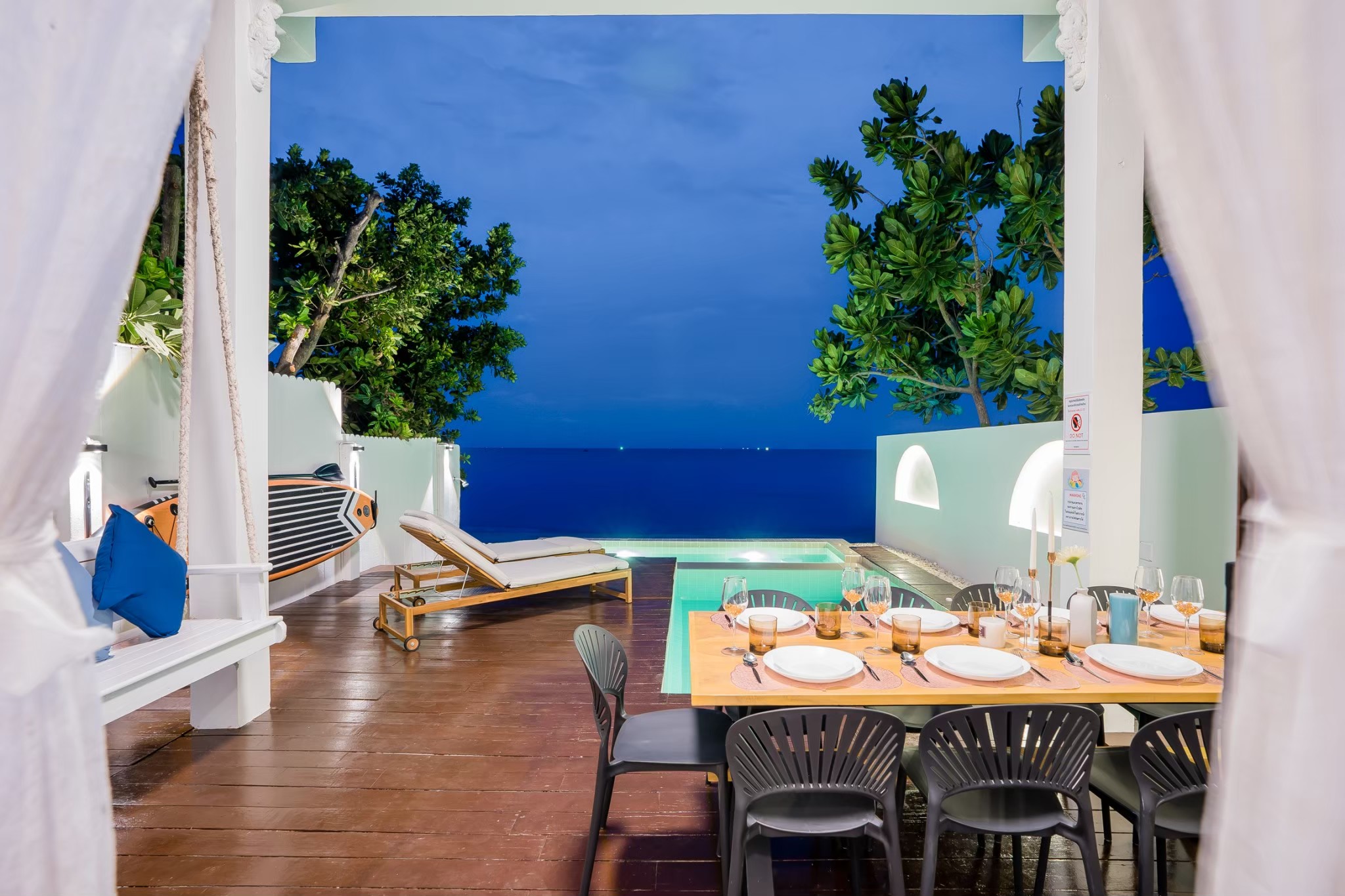 15086 บ้านพักติดทะเล De Pranburi beach villa