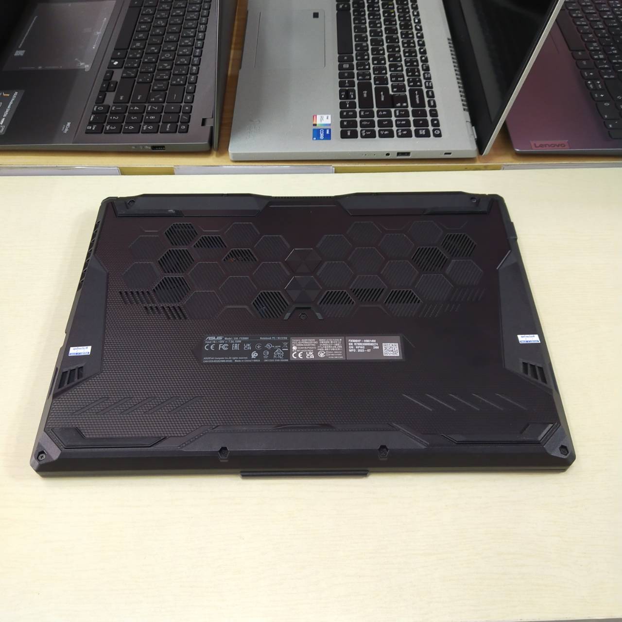 ASUS TUF GAMING F15 FX506HF-HN014W สภาพเครื่อง 90%