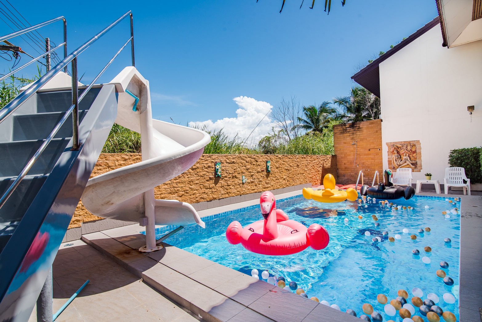 HR15029 บ้านพักหัวหิน บ้านเดอะควีน บีช วิลล่า