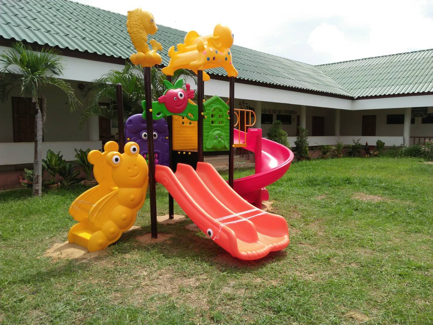 เครื่องเล่นสนาม ชุดกวางน้อย