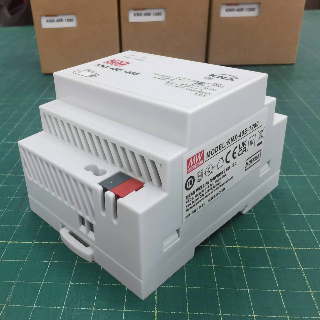 สวิทช์ชิ่งพาวเวอร์ซัพพลาย Meanwell KNX-40E-1280 POWER SUPPLY 40W 30V 1.28A