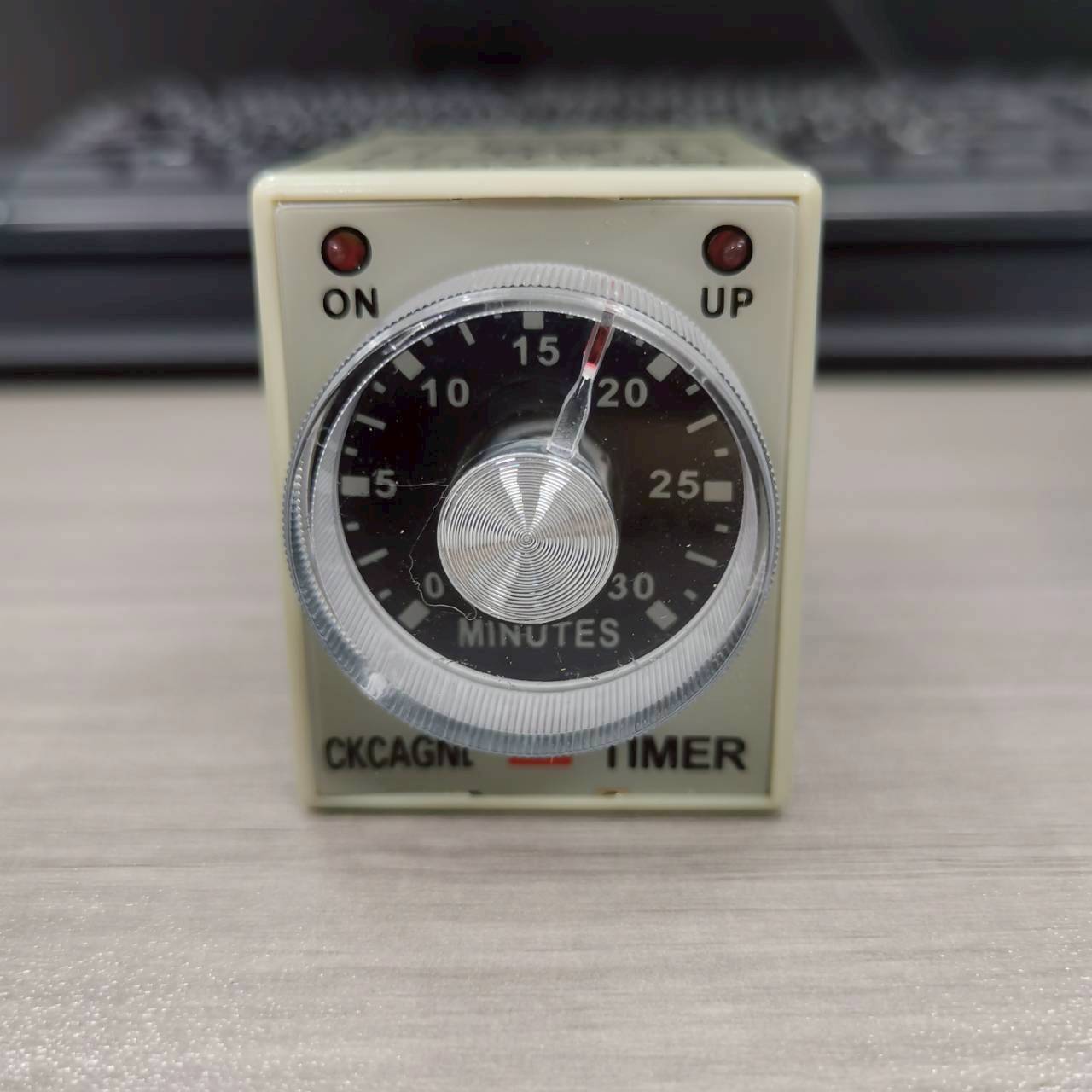 CKC Timer AH3-2 220V ไทม์เมอร์ ฟรีซ็อกเก็ต PF083A ช่วงเวลา 30 นาที Delay-ON CONTACT NO/NC 2 ชุด