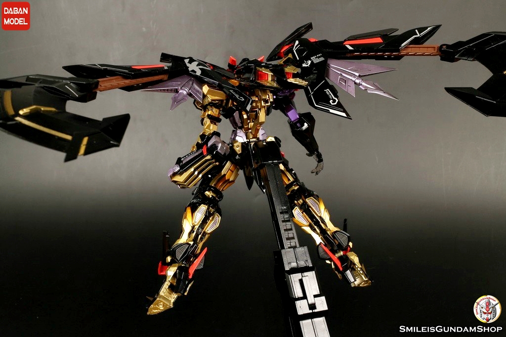 MG 1/100 ASTRAY GOLD FRAME AMATSU MB.style[8804][DABAN]
