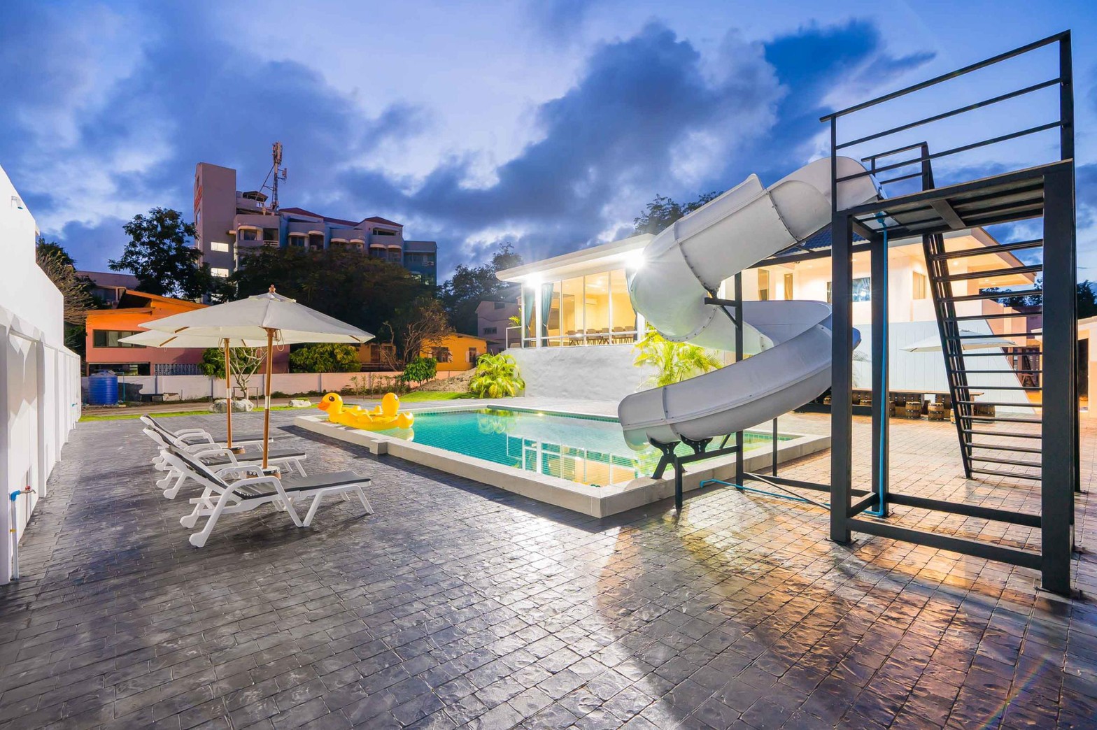 HR15067 บ้านพักใกล้ทะเลชะอำ The Great Beach Pool Villa Cha Am