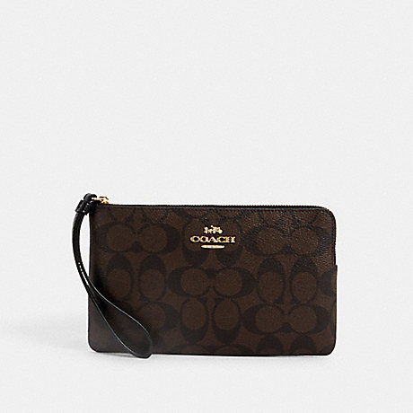 กระเป๋า Coach แท้ รุ่น CS438 LARGE CORNER ZIP WRISTLET