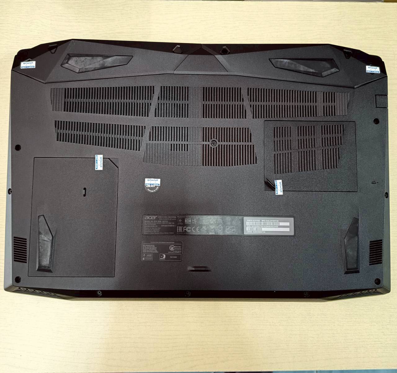 ACER NITRO5 AN515-42-R7EB สภาพเครื่อง 85%