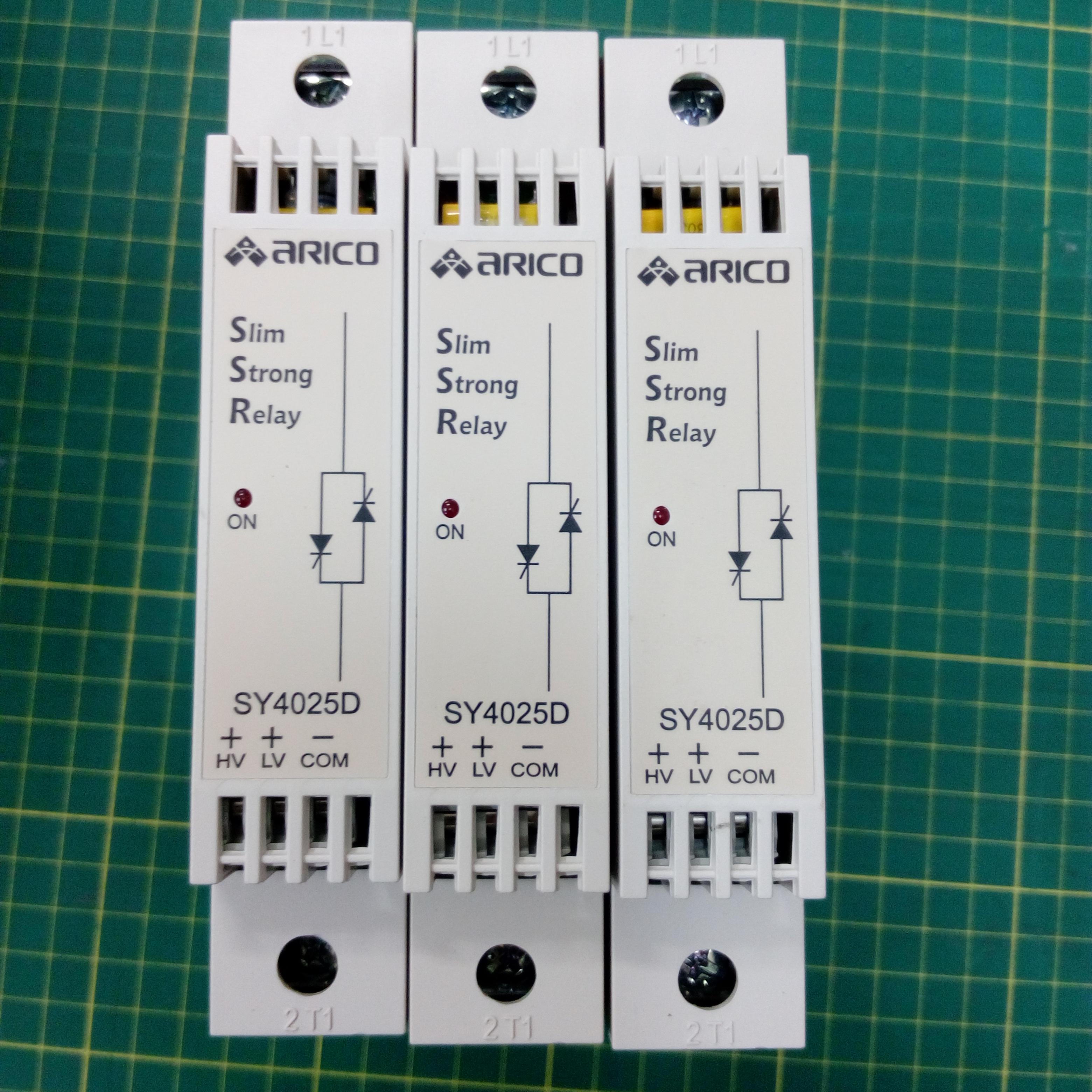 โซลิดสเตต SOLID STATE RELAY ARICO SY4025D ทนกระแส 25A 380V
