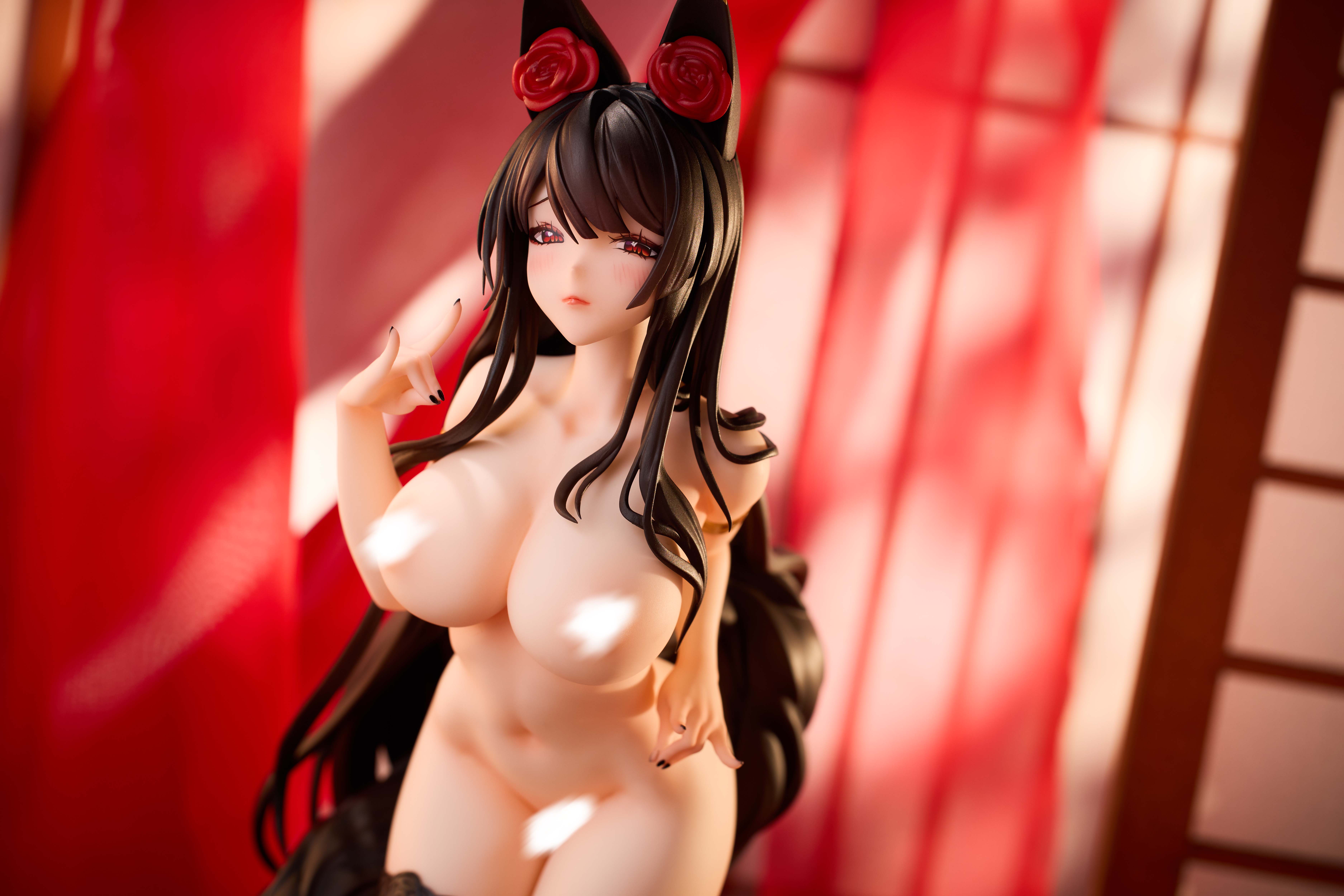 เปิดจอง : Rose Fox Lady