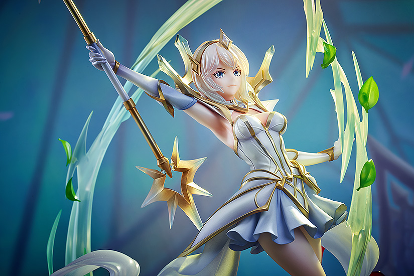 เปิดจอง : Elementalist Lux