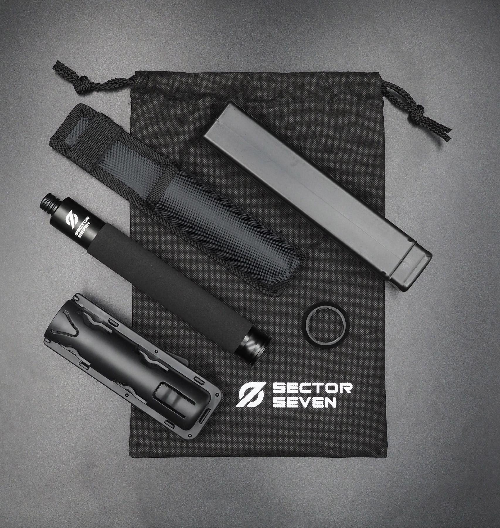 New. ดิ้ว Sector Seven Baton 21" แบบครบชุด (SET-A) -กระบองผลิตจากเหล็กชุบแข็ง ไม่คดงอง่าย -ระบบกดตูด ใช้งานสะดวก เก็บง่าย -ใช้งานรวดเร็ว ด้วยเพียงมือเดียว -ด้ามจับฟองน้ำ Dia ขนาด 28.5 มม. -ความยาวหลังยืด 21 นิ้ว -ความยาวหดเก็บ 9 นิ้ว -นน. 287 กรัม -ต