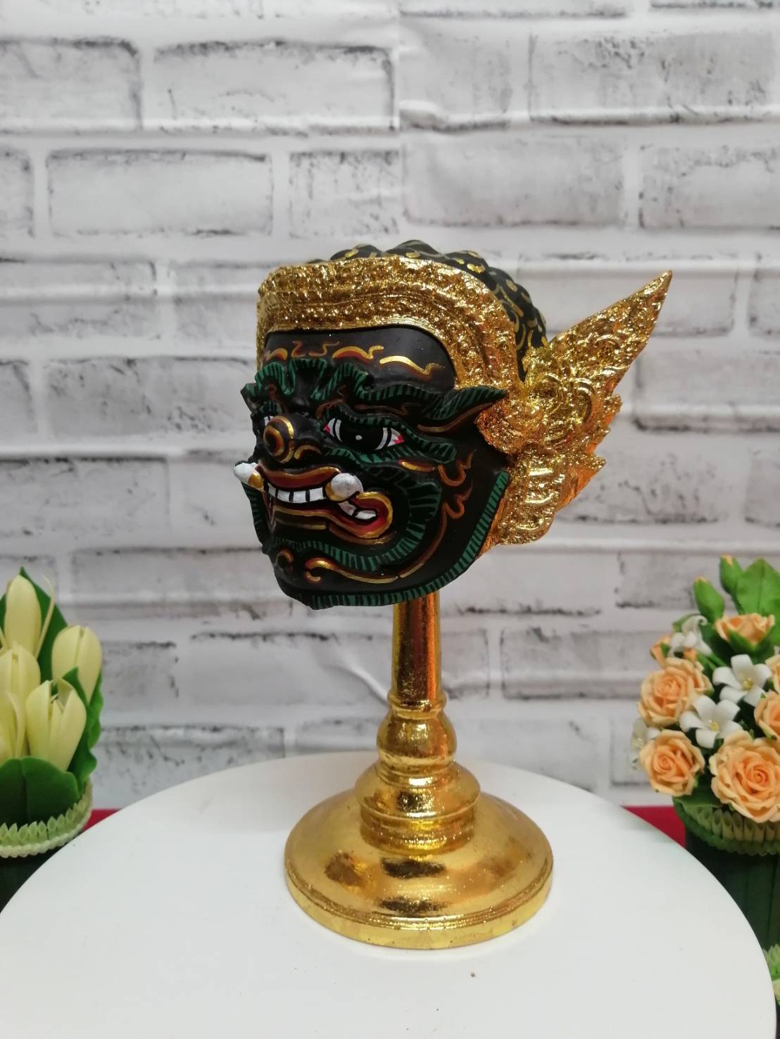 พระพิราพ ขนาด 5 นิ้ว (งานเรซิ่นทองเค) พร้อมฐานทอง