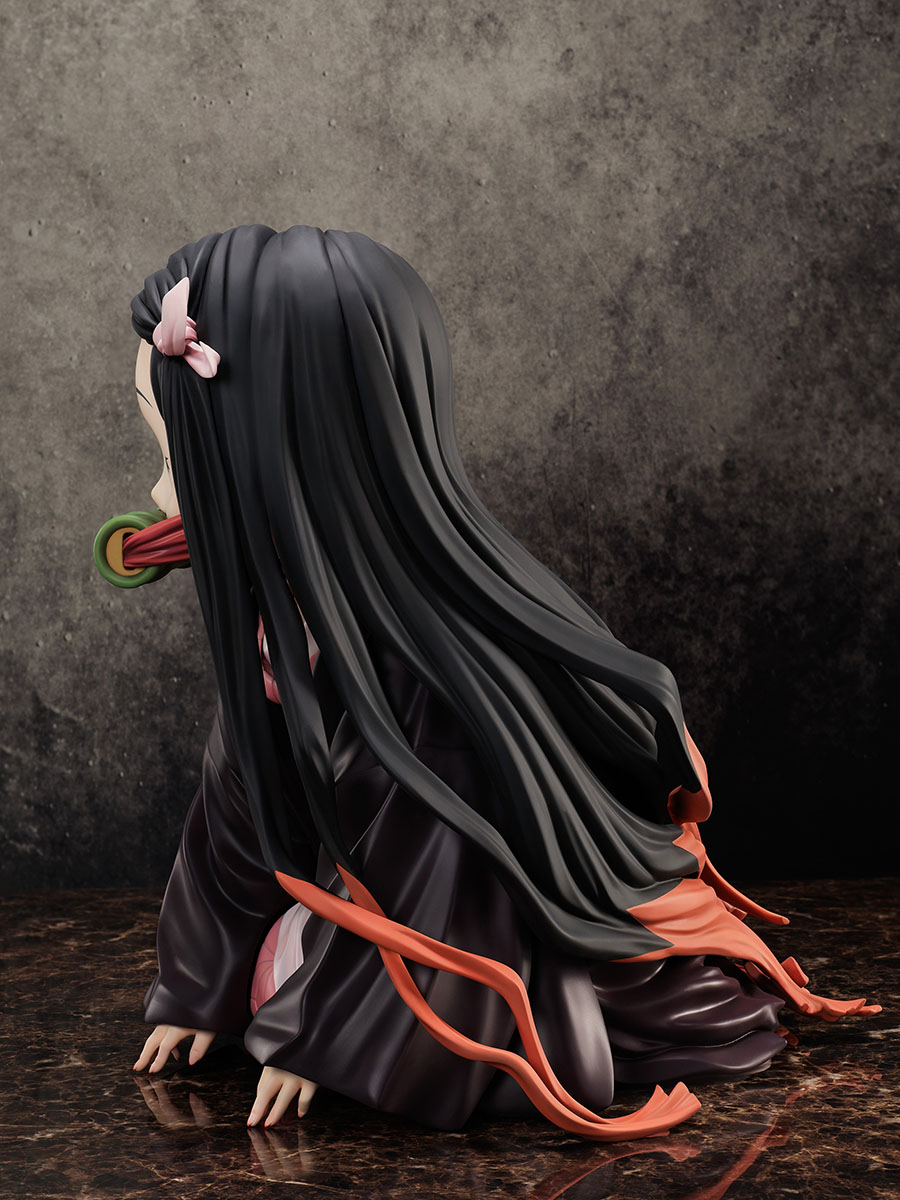 เปิดจอง : Nezuko in a Box - Big Size Figure