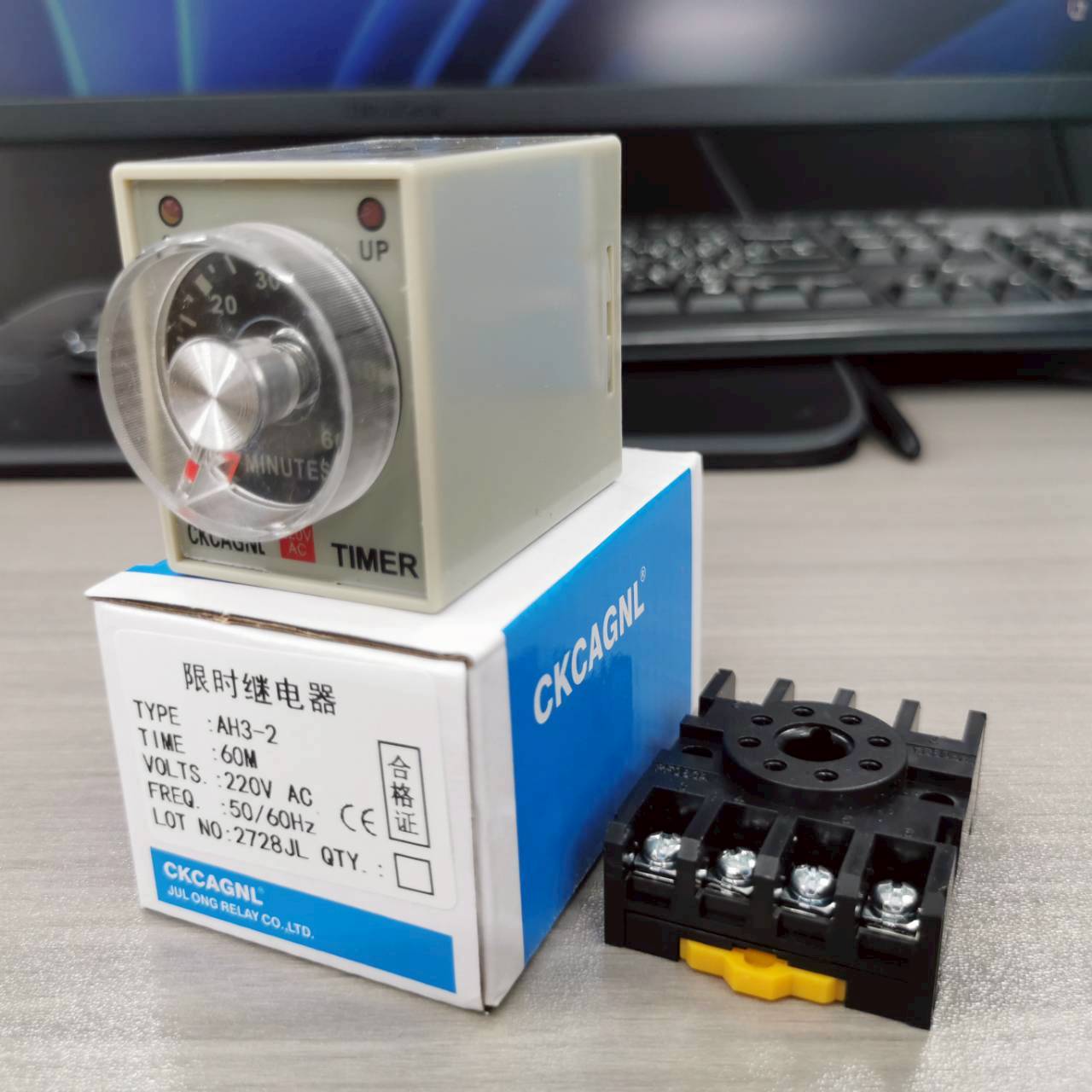 CKC Timer AH3-2 220V ไทม์เมอร์ ฟรีซ็อกเก็ต PF083A ช่วงเวลา 60 นาที Delay-ON CONTACT NO/NC 2 ชุด