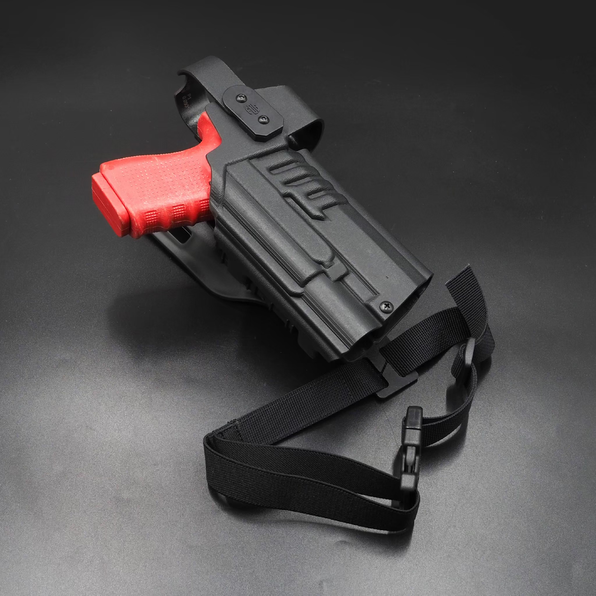 New. FogGear Universal Surefire X300 Kydex Holster 🌀 ซองผลิตจาก Kydex เกรดคุณภาพ 🌀 ซองปลดล็อคนิ้วโป้ง ใช้งานง่าย 🌀 ซองใช้ได้หลากหลายรุ่นเฉพาะที่มีรางจับไฟฉายได้เท่านั้น เช่น G17/G19/G34/SIGP320/Colt1911(ราง)/HKvp9/S&W M&P9/Beretta9