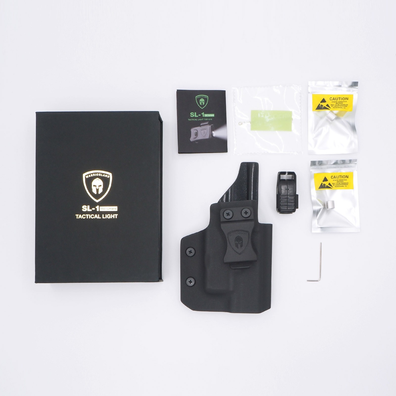 ไฟฉาย Warriorland SL-1 + ซองพกใน Kydex 🔺ไฟฉาย ผลิตจาก Polymer เกรดคุณภาพ 🔺ออกแบบให้ทนทานต่อแรงรีคอยด์ได้ 🔺ความสว่าง 150 Lumens 🔺ระยะส่องสว่าง 100 m. 🔺 มาตรฐานกันน้ำ IPX4 🔺 ปุ่มใช้งานได้ทั้งด้าน ซ้าย-ขวา