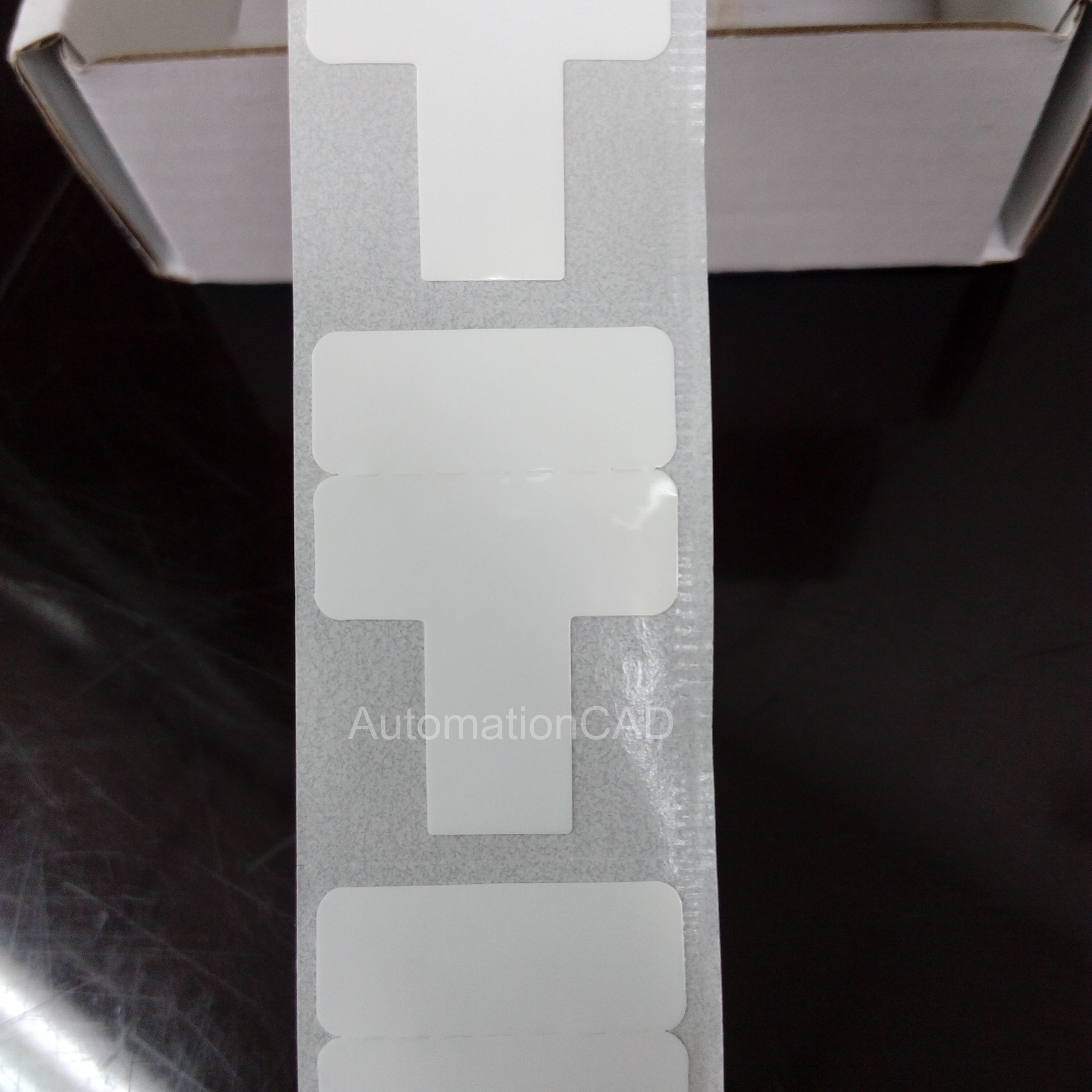 สติ๊กเกอร์มาร์คสายไฟ แบบธง 25mm x 10mm หางสั้น เบอร์มาร์คสายไฟ CABLE MARKER