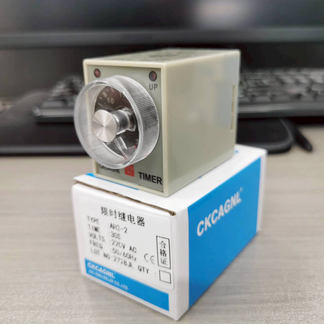 CKC Timer AH3-2 220V ไทม์เมอร์ ฟรีซ็อกเก็ต PF083A ช่วงเวลา 30 วินาที Delay-ON CONTACT NO/NC 2 ชุด