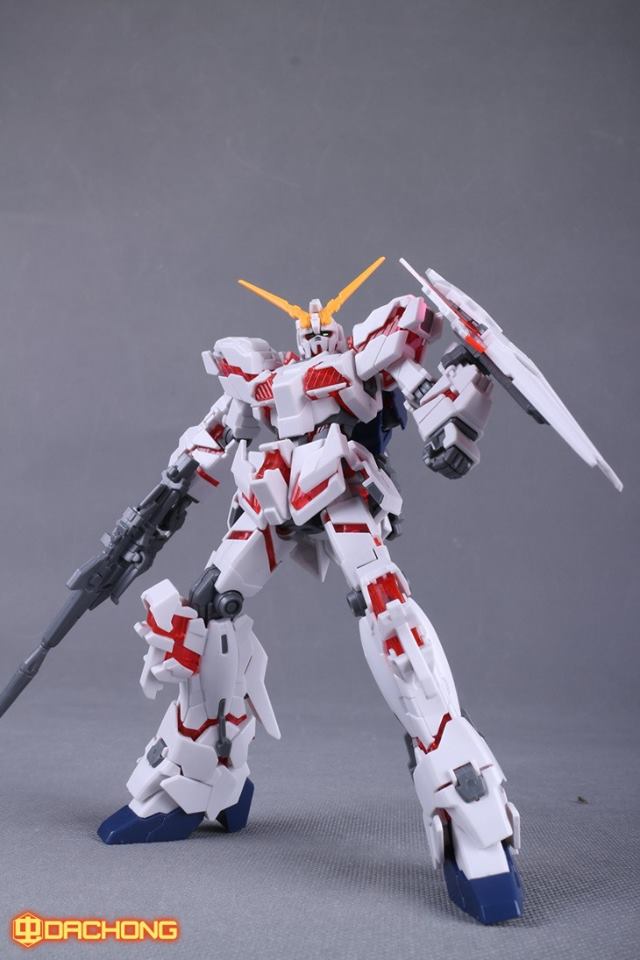 HGUC 1/144 Unicorn Gundam Destroyer Mode +ฐาน Unicorn Head + ปืนกล [โมจีนDABAN]