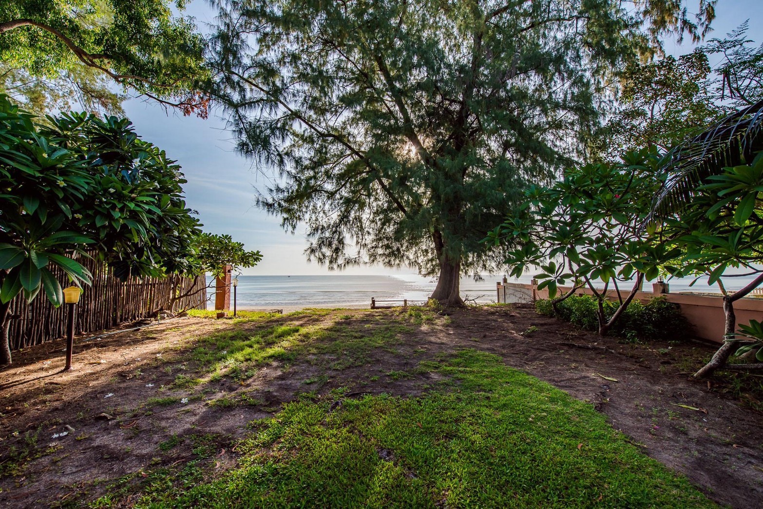 HR15010 บ้านพักหัวหิน บ้านบีชลอฟท์ ใกล้ทะเล