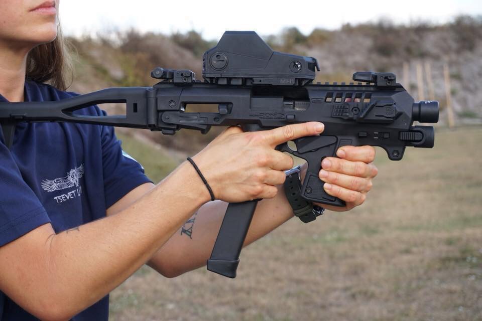 New.ไมโครโลนี้ Glock17 Glock19 มาพร้อมไฟฉายในตัว สีดำ สีทราย ราคาพิเศษ