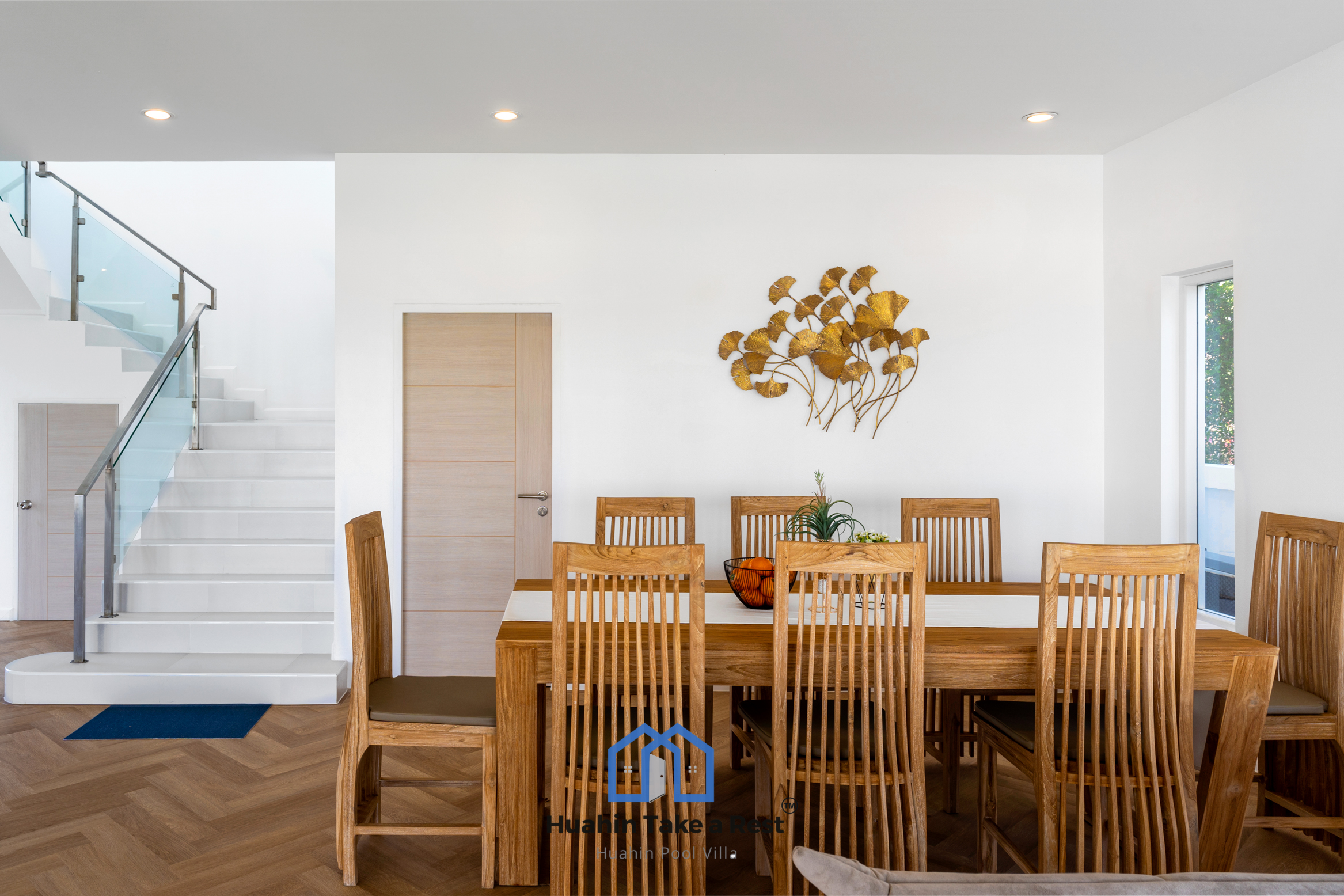 HR15051 บ้านพักติดทะเล The Colonial Beach สามร้อยยอด