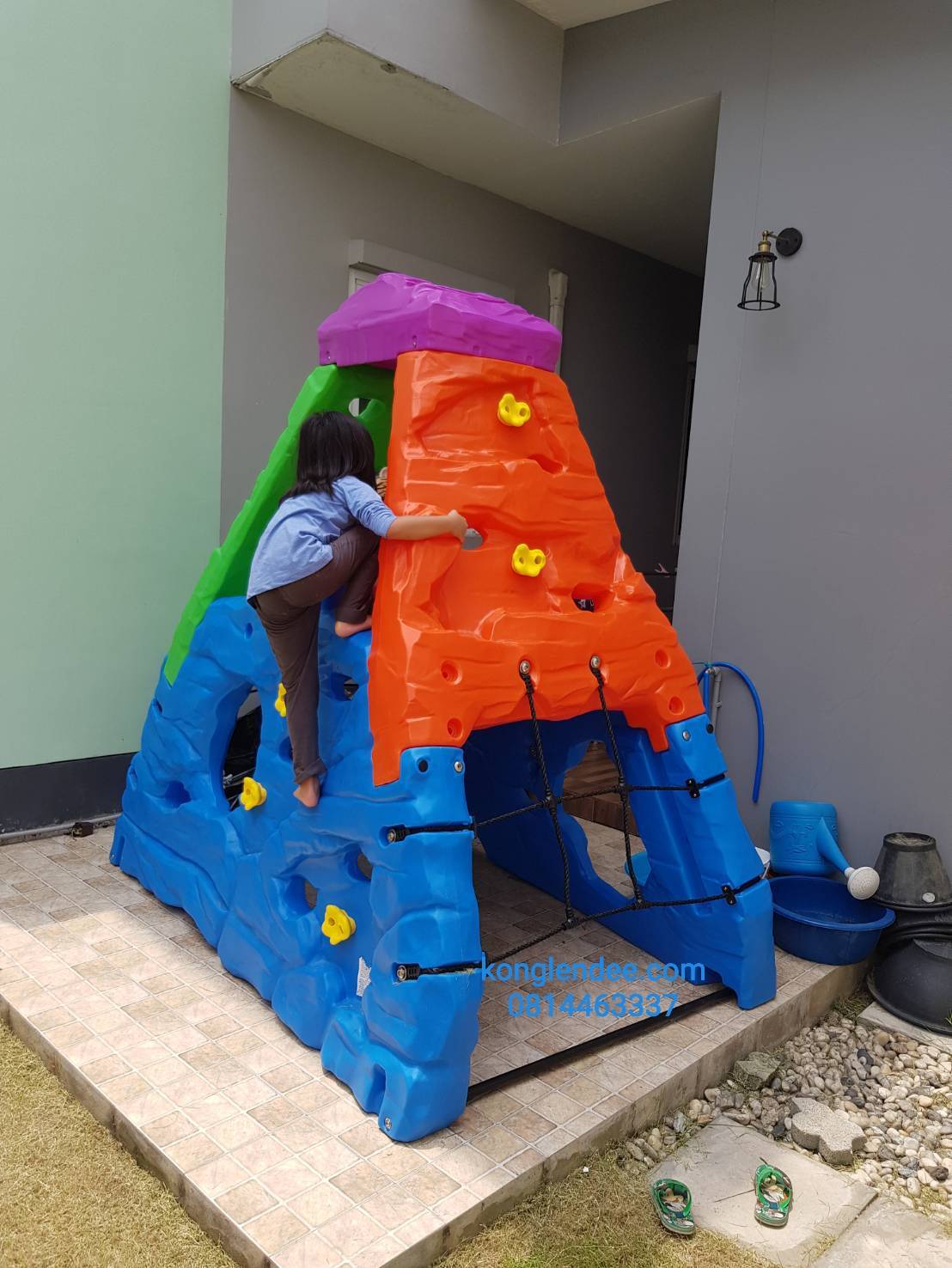 ปีนป่ายเขาหินจำลอง LERADO