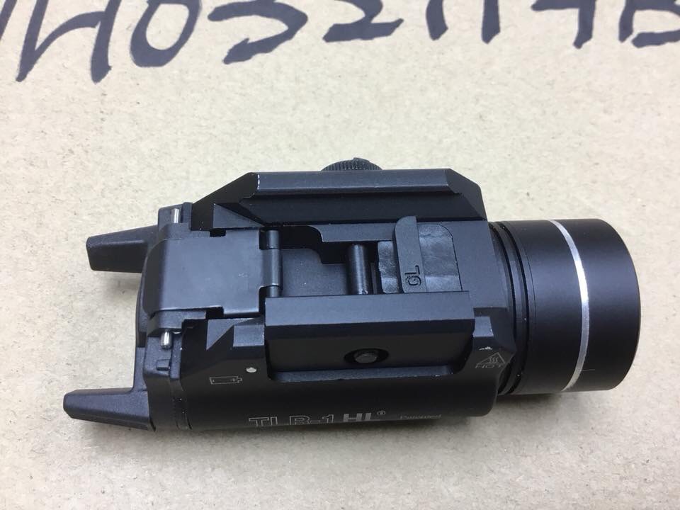 www.bkkboy.lnwshop.com New.ด่วนๆครับ สินค้ามาใหม่ครับ Streamlight TLR-1 Style Weapon Flashlight สีดำ / สีทราย Q5 LED:150LM/60Min Battery:2*CR123A ราคาพิเศษ