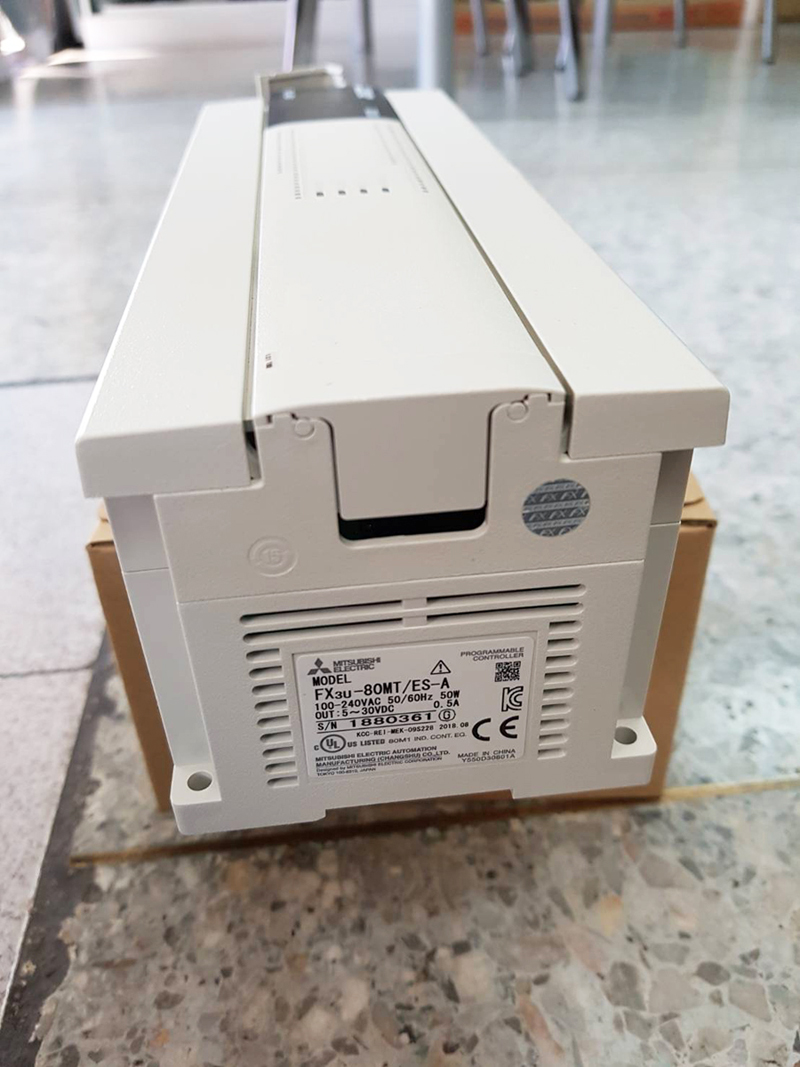 FX3U-80MT/ES-A PLC MITSUBISHI 40 IN/40 OUT AC/DC/TRANSISTOR
