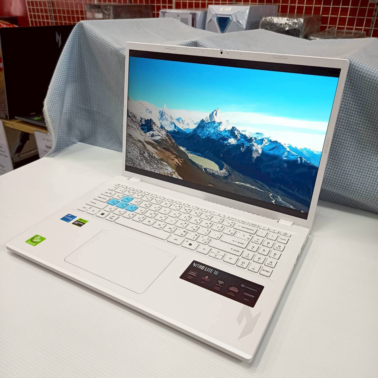 ACER NITRO LITE 16 NL16-71G-561H สภาพเครื่อง 99% * เครื่อง 2 เดือน ประกัน Advice 07/09/2028 / ประกันศูนย์ Onsite 21/07/2028 *