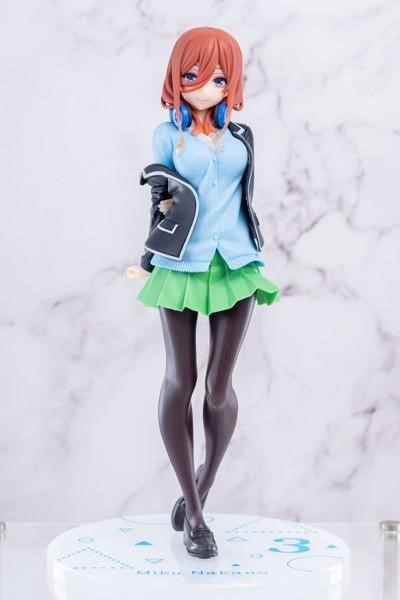 เปิดจอง : Miku Nakano (School Uniform Ver.) Renewal Edition