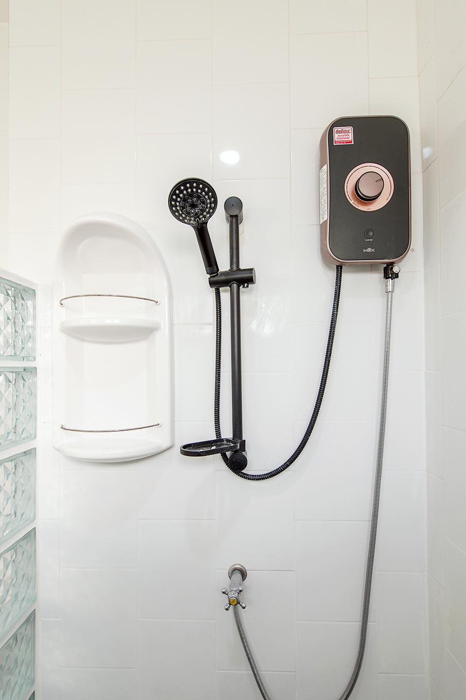 HR15072 บ้านพักติดทะเล The White Beach Villa Pranburi