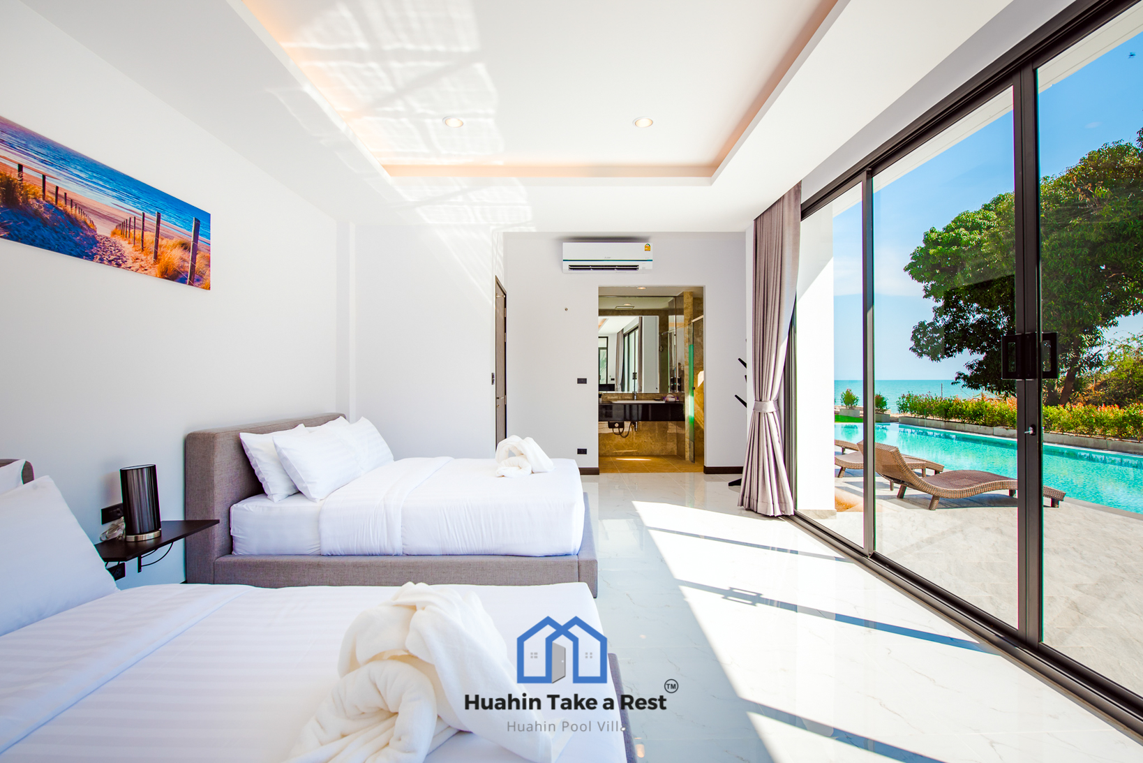 HR15039 บ้านพักติดทะเลหัวหิน The Premium Beach Villa Hua Hin