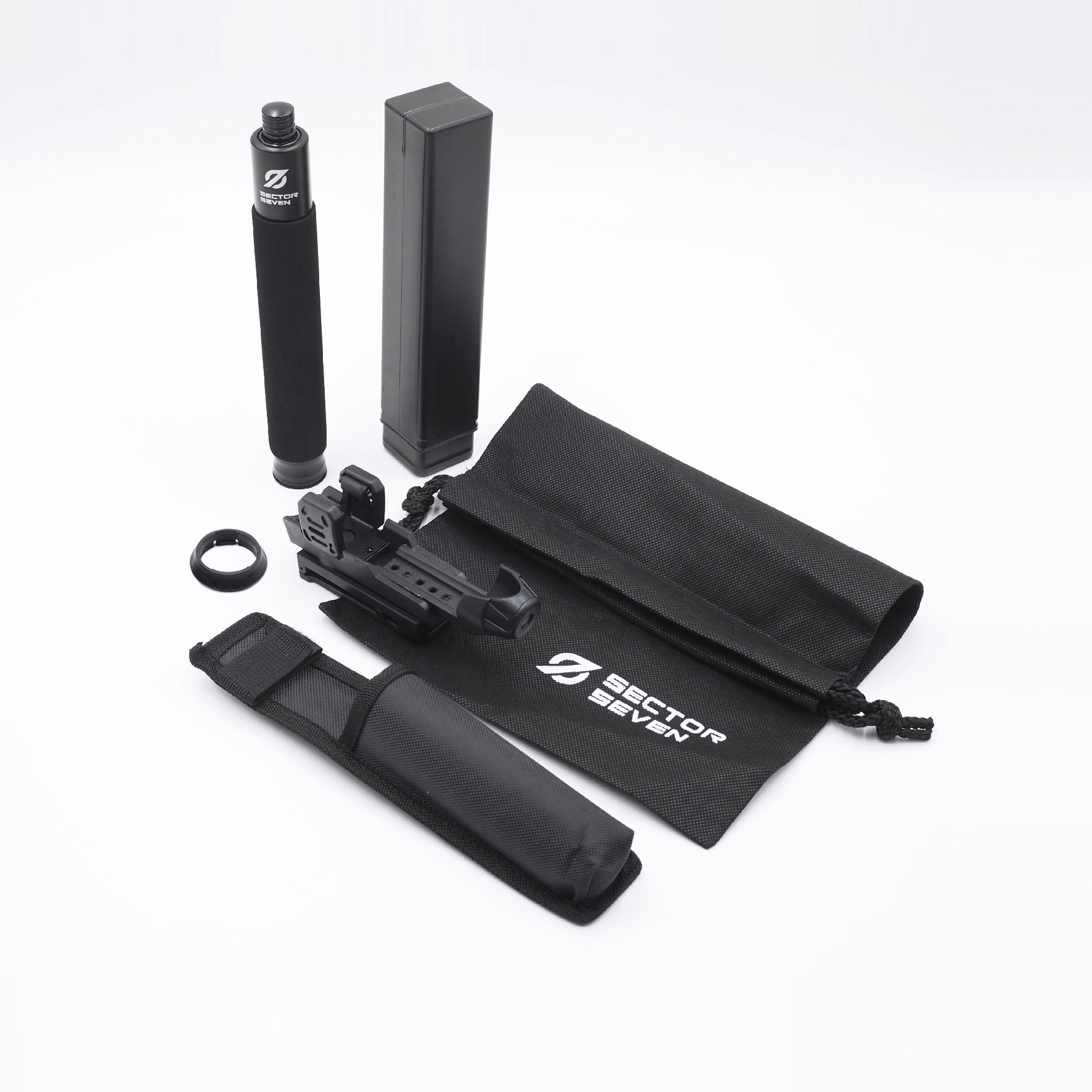 New. ⚓ดิ้ว Sector Seven Baton 21" แบบครบชุด (SET-B) 📌กระบองผลิตจากเหล็กชุบแข็ง ไม่คดงอง่าย 📌ระบบกดตูด ใช้งานสะดวก เก็บง่าย 📌ใช้งานรวดเร็ว ด้วยเพียงมือเดียว 📌ด้ามจับฟองน้ำ Dia ขนาด 28.5 มม. 📌ความยาวหลังยื