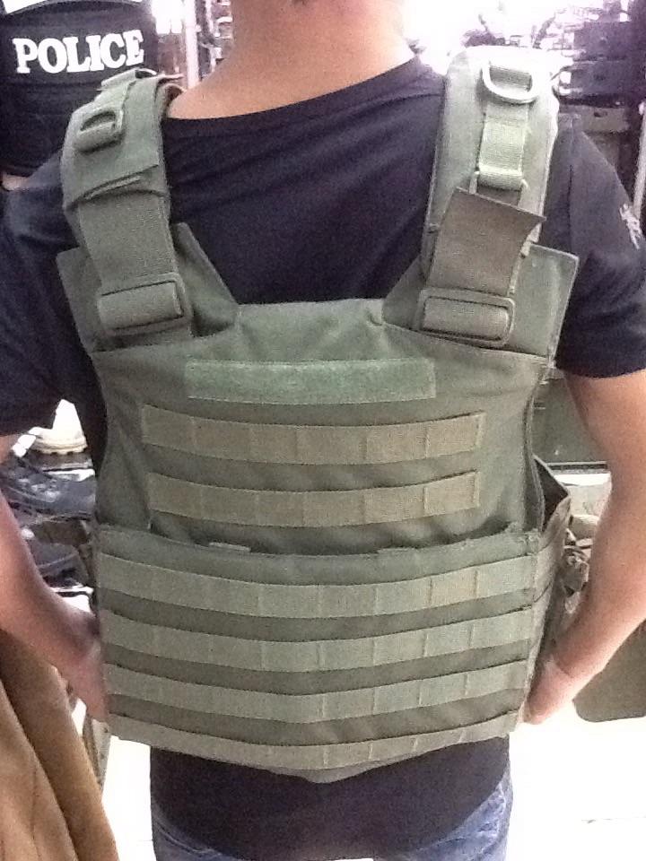 New.เสื้อเกราะ Tactical มาพรัอมอุปกรณ์ใส่แม็กพร้อม สีเขียว