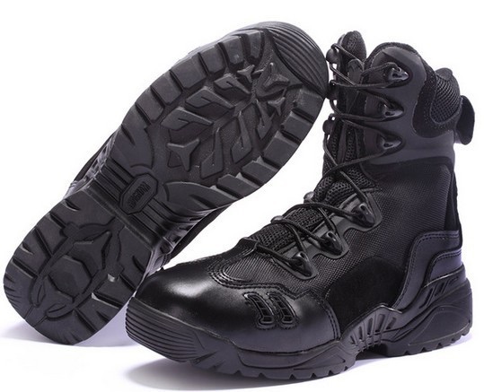 New.รองเท้า Magnum TACTICAL BOOT ข้อยาว หนังแท้ และผ้าคอดูร่า (CORDURA) ใส่สบาย ซิปข้าง ระบายอากาศดี ไม่อับ สีดำ. สีทราย ราคาพิเศษ