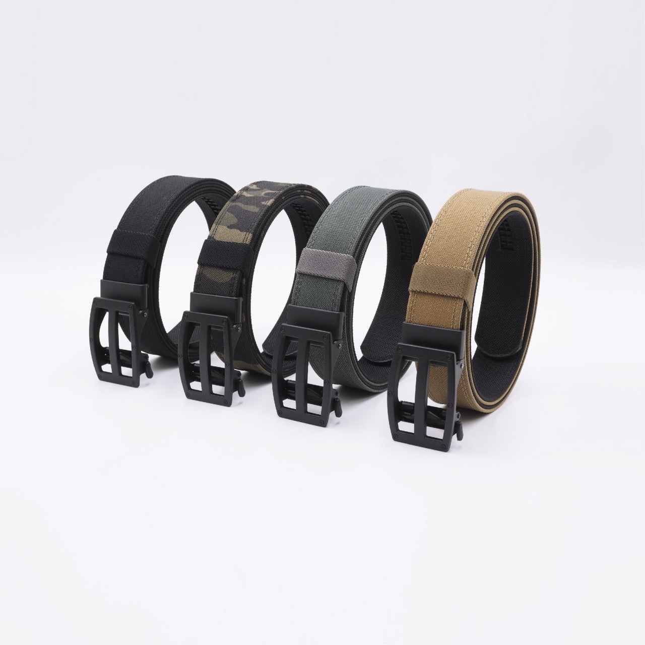 New.เข็มขัด BT Tactical Belt #C6 🍁 หัวเข็มขัดผลิตจากโลหะ Alloy คุณภาพสูง 🍁 ปลดล็อคง่าย ด้วยกลไกปุ่มขนาดเล็ก เลื่อนปรับกระชับ 🍁 สายเข็มขัดผลิตจาก Nylon ดีไซน์เสริมด้วยระบบเฟือง Rack Gears ต้านแรงดึง 🍁 สายมีความแข็ง รองรับอุป