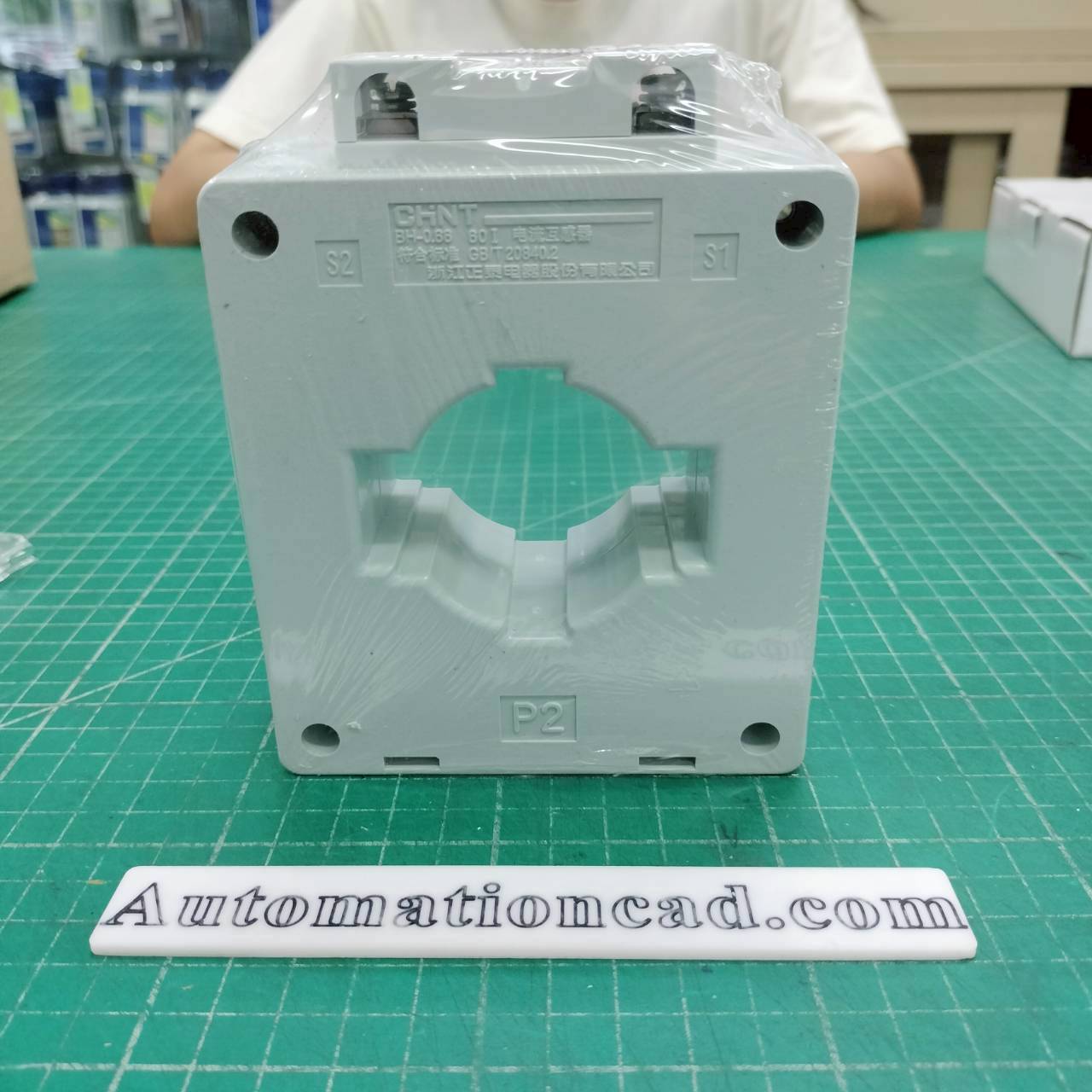 หม้อแปลงกระแสไฟฟ้า CT 1500/5A CHINT BH-0.66 60I Class 0.5 Current Transformer