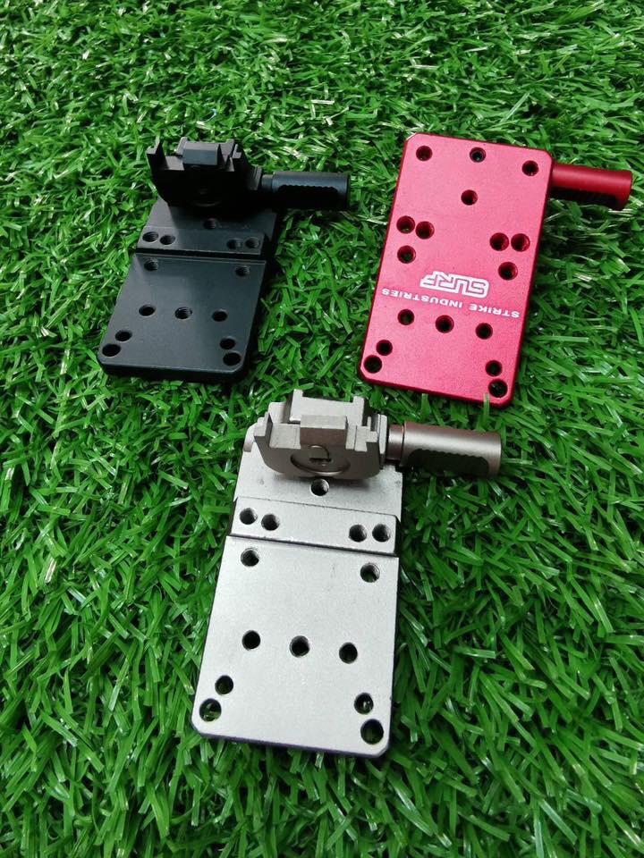 Reflex Mount ยี่ห้อ SI (เพลตติดดอทสำหรับปืนGlock) คุณสมบัติ : #ตัวเพลตสามารถติดดอทได้หลายรุ่นเช่น Doctor C,Trijicon RMR,Vortex Venon,Vortex Viper,Razor,Leupoldเป็นต้น ติดตั้งง่าย / น้ำหนักเบา มี3สีให้เลือก สีดำ / สีทราย / สีแดง