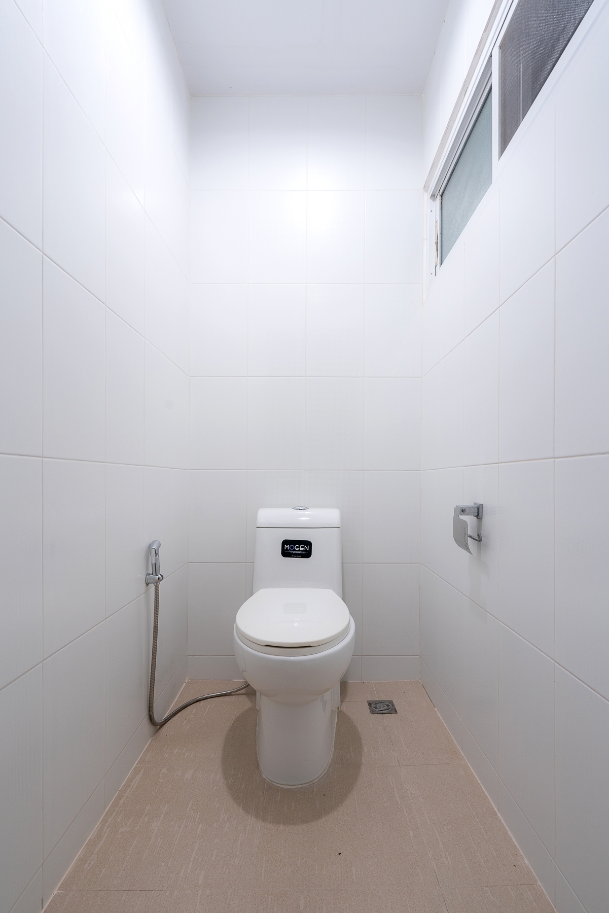 HR15070 บ้านพักติดทะเล The Gina Beach Villa Pranburi