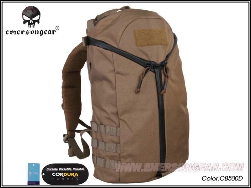 กระเป๋าเป้สะพายหลัง รุ่น Y ZIP City Assault Pack ยี่ห้อ Emerson (EmersonGear Y ZIP City Assault Pack) คุณสมบัติ : #มีช่องเก็บของมากมาย รวมทั้งช่องเก็บถุงน้ำ #เนื้อผ้ากันน้ำ มี4สีให้เลือก #สีดำ #สีทราย #สีเทา #สีมัลติแคม