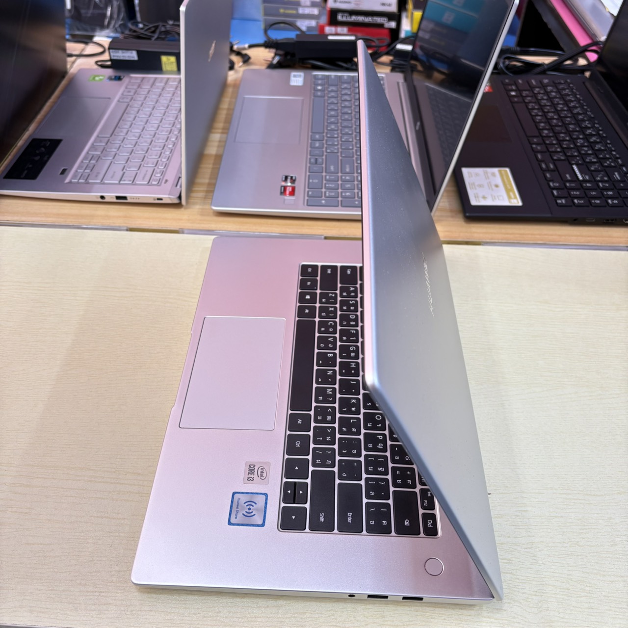 HUAWEI MATEBOOK D2019 BOHB-WAX9 สภาพเครื่อง 85%