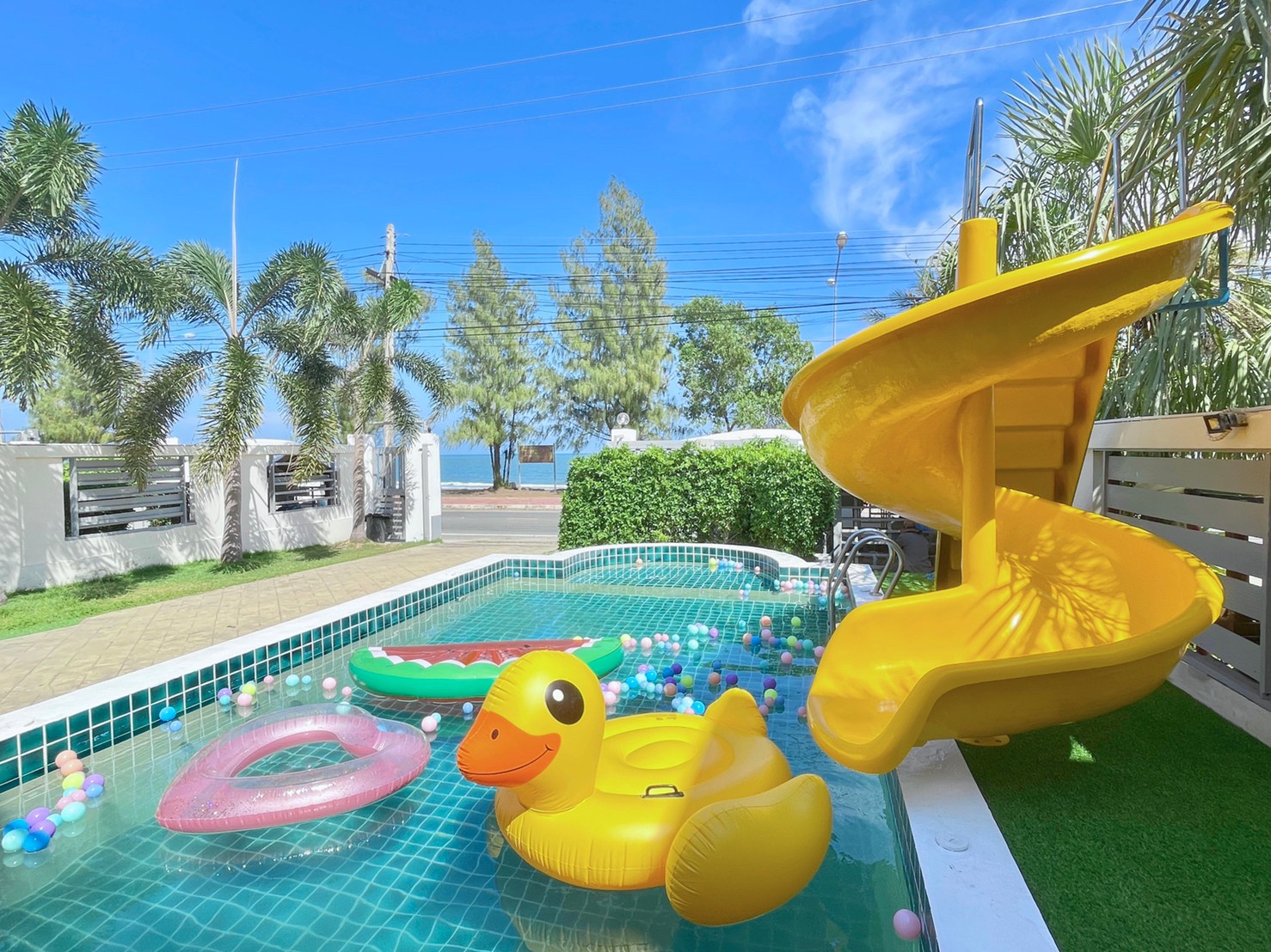 HR15002 บ้านติดทะเล บ้านเดอะซี สเปซ แอท ปราณฯ