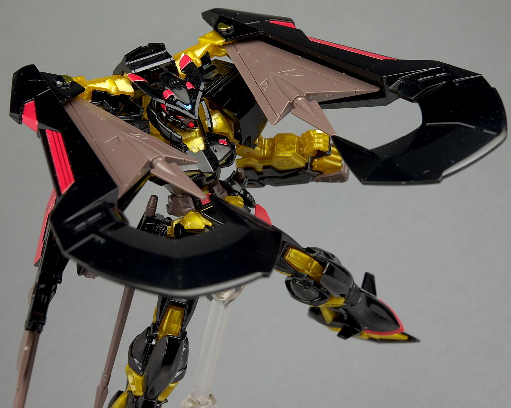 [PO]HG 1/144 GUNDAM ASTRAY GOLD FRAME AMATSUMINA[BANDAI]